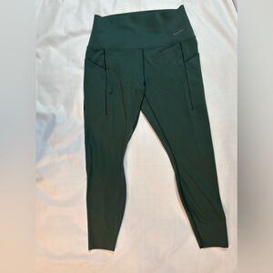 Nike Universa Dri-Fit High Rise Pocket Leggings Green